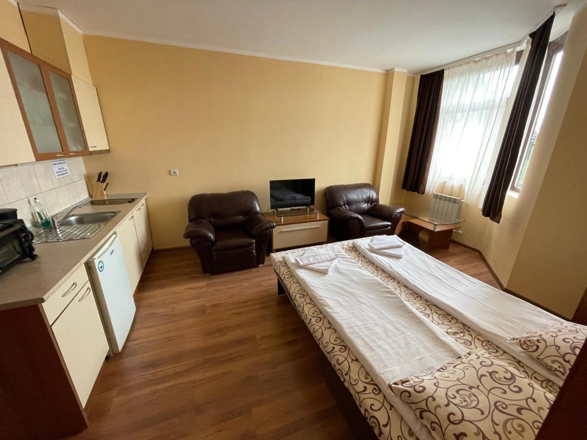 Borovets Holiday Apartments - Different Locations In ボロヴェッツ エクステリア 写真
