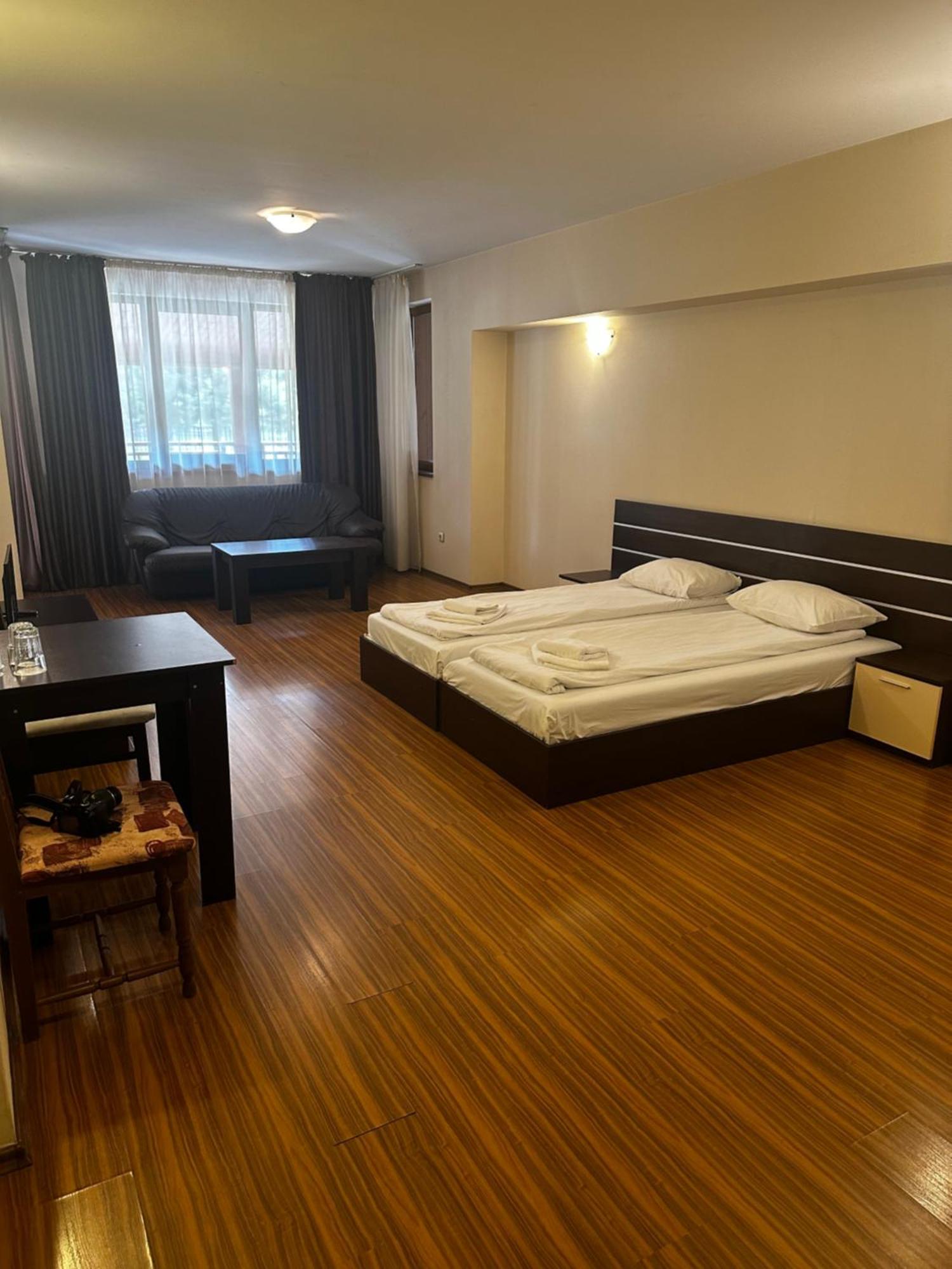 Borovets Holiday Apartments - Different Locations In ボロヴェッツ エクステリア 写真