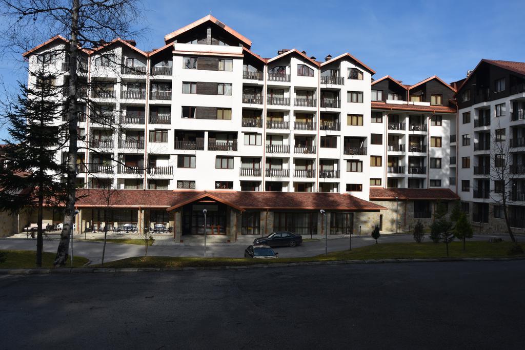 Borovets Holiday Apartments - Different Locations In ボロヴェッツ エクステリア 写真