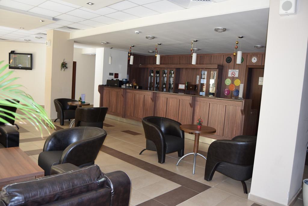 Borovets Holiday Apartments - Different Locations In ボロヴェッツ エクステリア 写真
